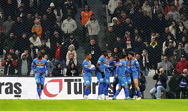 Trendyol Süper Lig: Beşiktaş: 2 - Göztepe: 2