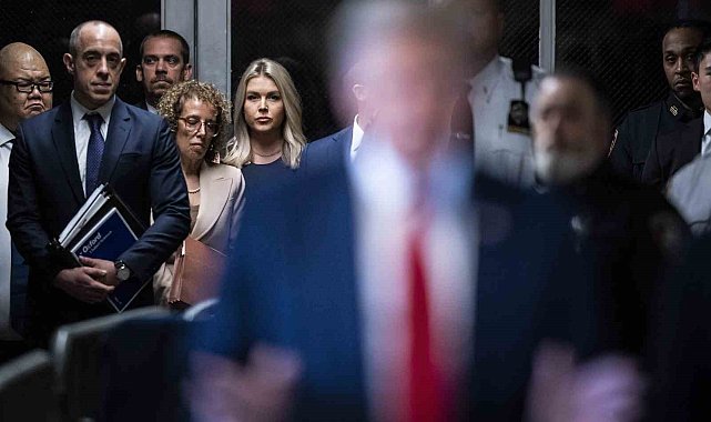 Trump, Karoline Leavitt'in Beyaz Saray Sözcüsü olacağını duyurdu