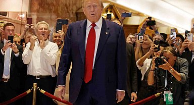 Trump'ın yargılandığı sus payı davasının karar duruşması süresiz olarak ertelendi