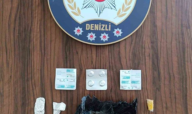 Uyuşturucu maddeyle yakalanan 2 zehir taciri tutuklandı