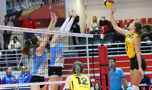 VakıfBank set vermeden kazandı