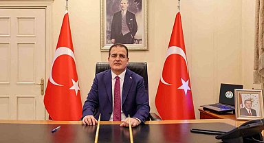 Vali Akbıyık'tan '24 Kasım Öğretmenler Günü' mesajı