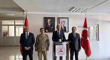 Vali Akkoyun: "Kırmızı ve gri kategoride aranan 2 terörist etkisiz hale getirildi"