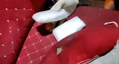 Van'da bir tırda 256 gram metamfetamin ele geçirildi