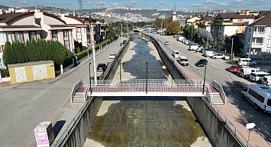 Vatandaşlar yaya köprüsü sayesinde mesafelerce yol yürümeyecek
