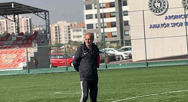 Yahyalıspor'da Hastoprakçılar dönemi başladı