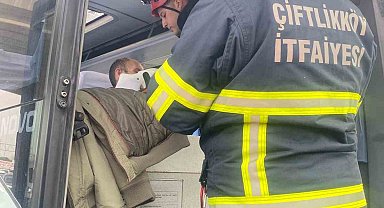 Yalova'da midibüs viyadük ayağına çarptı: 1 yaralı