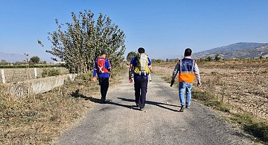 Yaşlı kadın için arama çalışmaları Gölhisar Mahallesi'nde yoğunlaştı