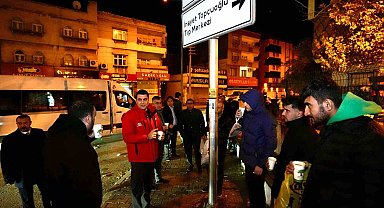 Yılmaz'dan vatandaşlara çorba ikramı
