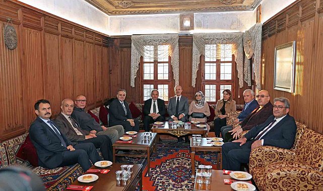 YÖK Başkanı Özvar Yaman Dede'de