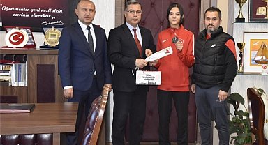 Yozgat'ın gururu Örül'e büyük tebrik