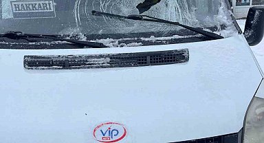 10 yolcu ölümden döndü