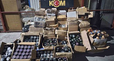 Adana'da 2 ton 80 kilogram kaçak nargile tütünü ele geçirildi