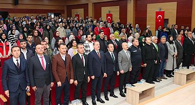 Adıyaman'da en iyi narkotik polisi anne projesi toplantısı yapıldı