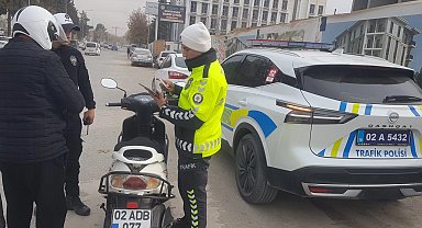 Adıyaman'da yaya geçidi denetimi: 20 sürücüye ceza kesildi!