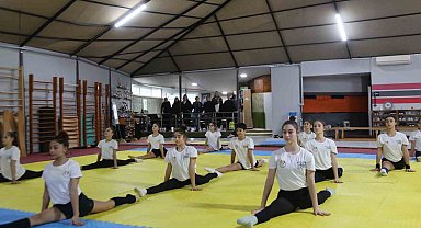 Aerobik cimnastiğin kalbi Manisa'da atıyor