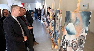 Ağrı Erol Parlak Güzel Sanatlar Lisesi'nde Çalgı Dinletisi ve Resim Sergisi düzenlendi