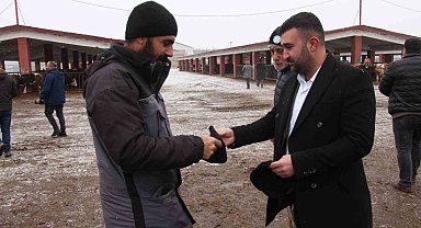 Ağrı Ticaret Borsasından hayvan yetiştiricilerine ziyaret