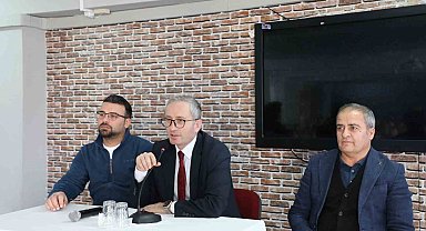 Ağrı'da üniversite sınavlarına hazırlık kampı için bilgilendirme toplantısı düzenlendi