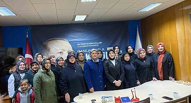 AK Parti Hisarcık İlçe Kadın Kolları Başkanı Havva Özaydın güven tazeledi