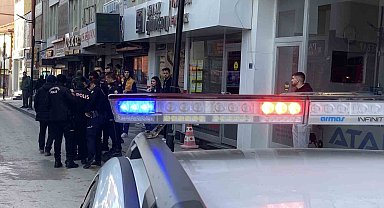 Aksaray'da bıçaklı kavga: 1 yaralı