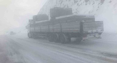 Alacabel'de kar yağışı yeniden etkisini göstermeye başladı