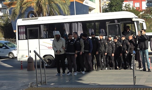 Alanya'da yasa dışı bahis operasyonu: 13 gözaltı