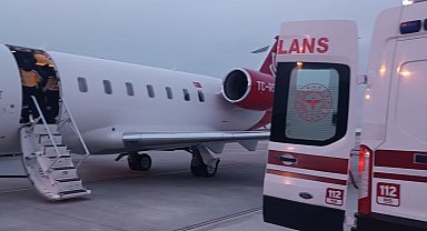 Ambulans uçak Van'daki iki hasta için havalandı