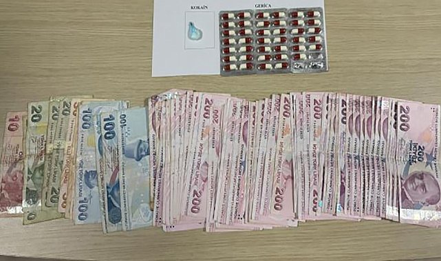 Antalya'da 2 şüphelinin üzerinde uyuşturucu madde ele geçirildi