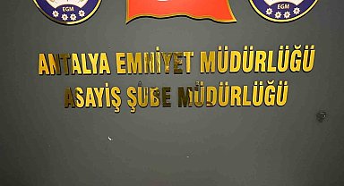 Antalya'da 700 bin TL'lik dolandırıcılığa suçüstü