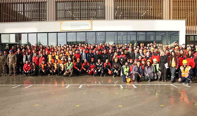 Arama kurtarma eğitimini tamamlayan 446 kişiye sertifika