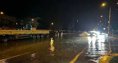Aydın-İzmir karayolunda sürücüler zor anlar yaşadı