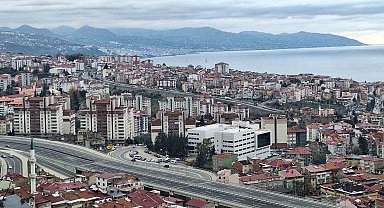 Ayhan Taflan: "Arap turistler Trabzon'da önceki yıllarda aldığı konutlarını satmaya başladı"
