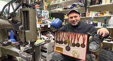 Babasını dövmek için boks öğrendi