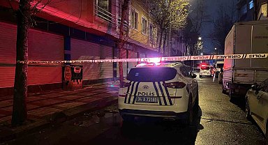 Bağcılar'da silahlı saldırı: 2 kişi yaralandı