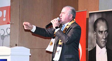 Bakan Bak: "Dünyada gençliğe en büyük yatırım yapan lider Erdoğan'dır"