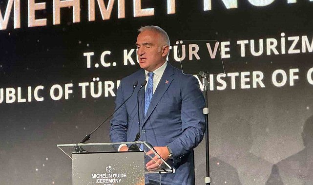 Bakan Ersoy: "Türkiye, 2024 yılının ilk 9 ayında 49,2 milyon ziyaretçiyi ağırladı ve 46,9 milyar dolar turizm geliri elde etti"