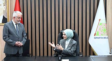 Bakan Göktaş: "Sosyal hizmetler ve belediyecilikte Isparta örnek bir şehir"