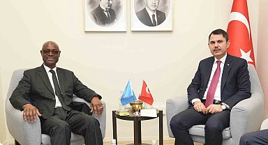 Bakan Kurum, İran, Filistin, Somalili Bakanlar ve BM Direktörü ile görüştü