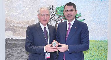 Bakan Kurum, Riyad'da Azerbaycanlı ve Moğolistanlı mevkidaşları ile görüştü