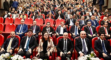 Bakan Şimşek, Yalova'da "İş Dünyası Buluşması"na katıldı
