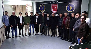 Bakan Yardımcısı Tancan'dan Birlik Vakfı Kütahya Şubesi'ne ziyaret