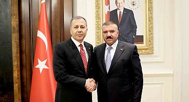 Bakan Yerlikaya, Irak İçişleri Bakanı Şemmeri ile bir araya geldi