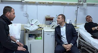 Başkan Ahmet Akın: "Yaralarımızı birlikte saracağız"