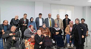 Başkan Akpınar, engellilerle buluştu