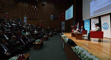 Başkan Büyükkılıç; gençlerle tecrübelerini paylaştı