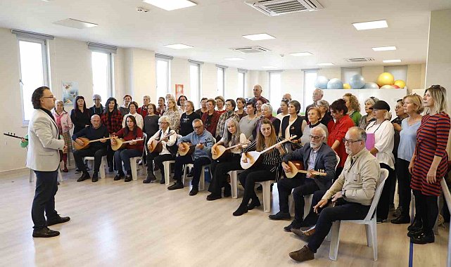Başkan Çerçioğlu'nun başlattığı güz dönemi etkinlikleri Kuşadası'nda devam ediyor