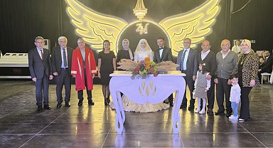 Başkan Özdoğan: "Yeni çiftlerimizle güçlü bir geleceğe yürüyoruz"