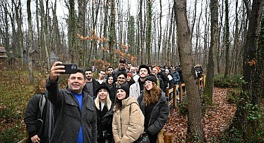 Başkan rehber oldu, bakan yardımcısı ve öğrencilere doğa ile tarihi anlattı