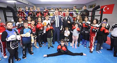 Başkan Sandıkçı: "Çocuk ve gençlere yönelik projelerimizle farkındalık oluşturuyoruz"